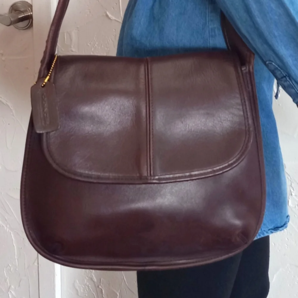 Coach Ergo Flap, No. 9034, 1998, Shoulder Bag In Mahogany Brown. - Picture 2 of 15
